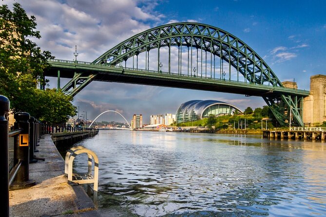 1.5 Hour Explore Newcastle Walking Tour - A fast orientation walk through Newcastle’s best zones