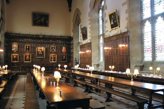 1.5-hour Oxford City and University Walking Tour - Inside Oxford colleges, including New College and its Harry Potter links