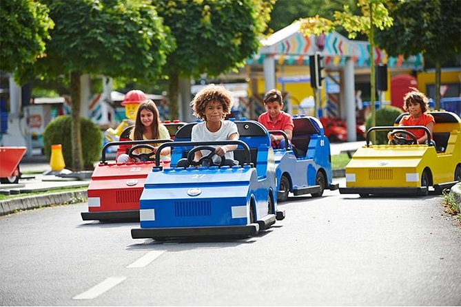 1 Day Admission to LEGOLAND Windsor Resort - Shopping at LEGOLAND Windsor: what to expect and how to avoid regret