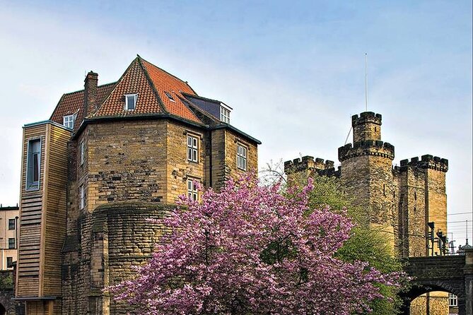 1-Hour and a Half Walking Guided Tour in Medieval Newcastle - Stop 4: Newcastle Cathedral (St Nicholas’ Church) and merchant wealth