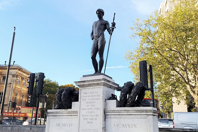 2 Hour Walking Tour from Buckingham Palace to Big Ben - Green Park perimeter palaces: Clarence House and St James’s Palace viewpoints