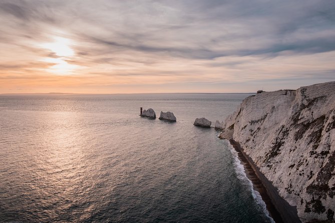 3-Day Isle of Wight and the Southern Coast Small-Group Tour from London - Runnymede National Trust: Where Magna Carta Became Real