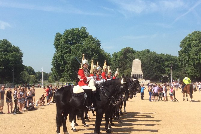 3 Hour Guided Private Walking Tour: The Best of London - Cenotaph, Downing Street, and the Royal Ceremonial Loop