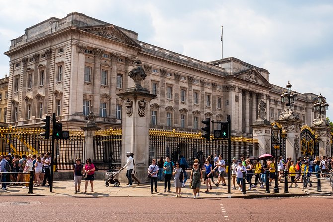 7 Day Winter Tour of England and Scotland starting from London - London Westminster walk, then St Paul’s and the British Museum
