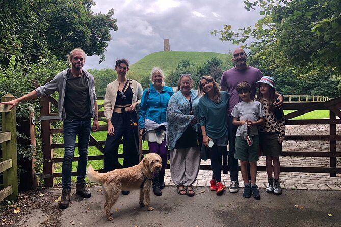 A Tour of Glastonbury, Guided by the Trees. - Stop at Well House Lane springs and the White Spring pause