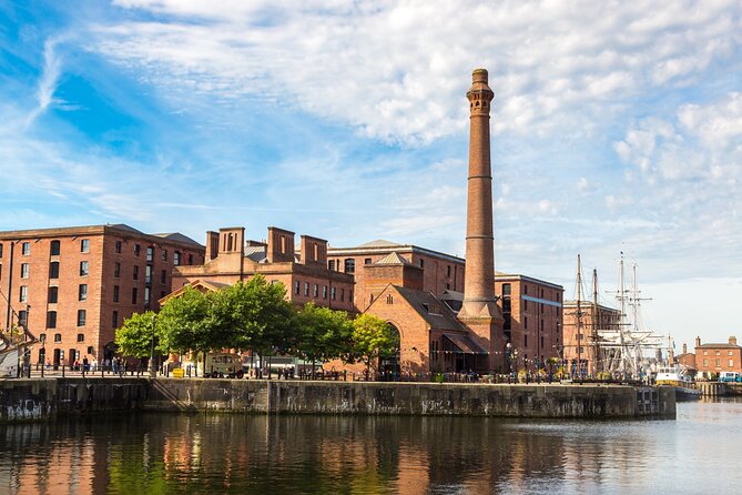 A Walk Through Time: History of Liverpool Walking Tour - Queen Victoria Monument and the city’s port apex by 1800