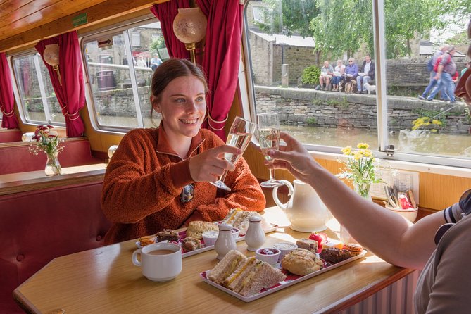Afternoon Tea Cruise in North Yorkshire - Comfort, crowd size, and why the two hours feel right