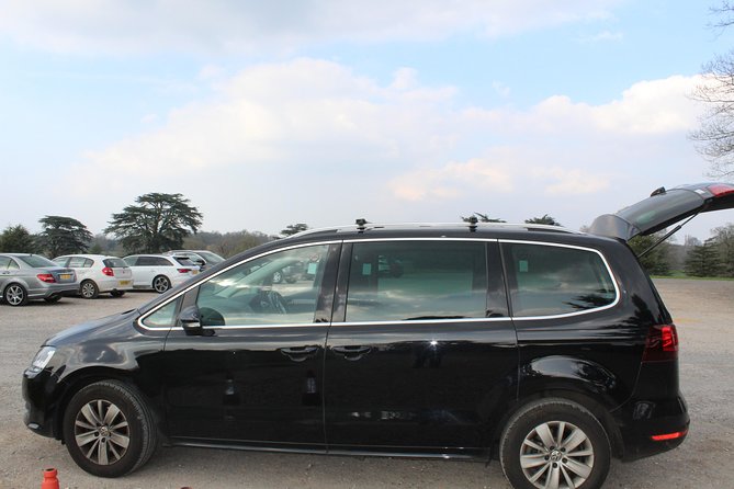 Arrival, Departure or Round Trip Private Transfer: Central London to Southampton Cruise Port - How the chauffeur pickup works in Central London