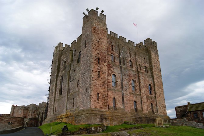 Bamburgh and Lindisfarne Day Tour - How Alex Turns Sites Into a Coherent Story