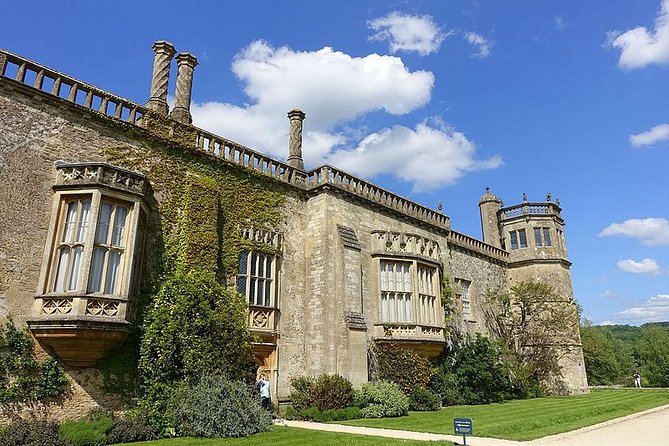 Bath and the Cotswolds Day Tour from Southampton - Castle Combe Village Stop: Short, Sweet, and Very Photogenic