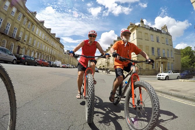 Bath 'City' Cycle Tour - Stop 3: Royal Crescent, Queen Square, and the Circus