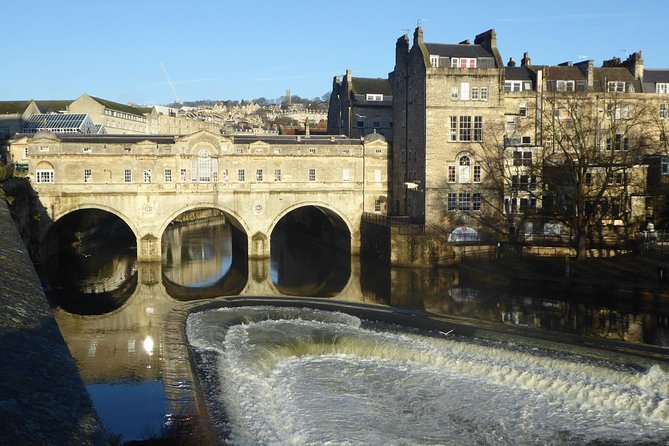 Bath City Tour & Fly a Hawk Experience - Day Tour from Bath - Who should book this Bath City Tour plus hawk flying