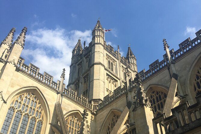 Bath Public Walking Tour including Bath Abbey - Pulteney Bridge in five minutes, with the backstory that matters
