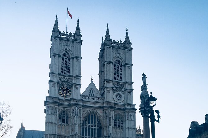 Bespoke London Black Taxi Tours - Buckingham Palace and St James’s Park: the royal opening act