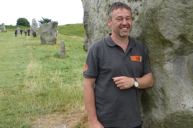 Bespoke private tours of Stonehenge and Avebury by car with local guide - Wiltshire Museum and Old Sarum: where the story gets anchored