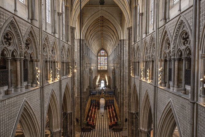 Best of Westminster Abbey with Upper Gallery & Buckingham Palace - Stop 3, Queen Diamond Jubilee Galleries: 50 feet up and 1,000 years of objects