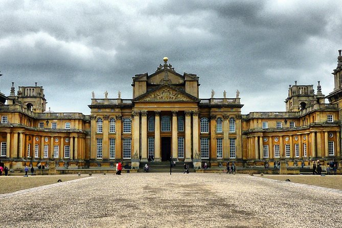 Blenheim Palace Guided Tour from Oxford- private tours - Who this tour fits best, and who might prefer DIY