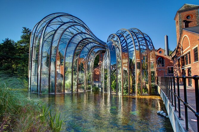 Bombay Sapphire Gin Cocktail Masterclass and Tour - A 3-hour Bombay Sapphire gin cocktail crash course