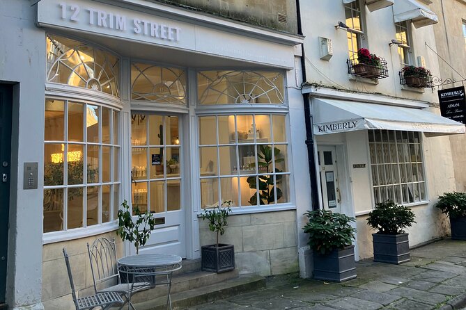 Bridgerton’s Filming Locations in Bath Audio Guide - Historic bathing spot, plus Georgian theatre energy