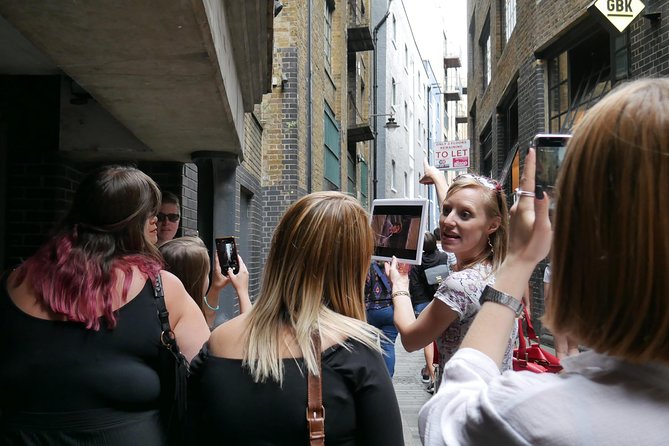 Bridget Jones Walking Tour of Locations - London Film-Pin Loop: More Than 12 Locations Across Four Movies