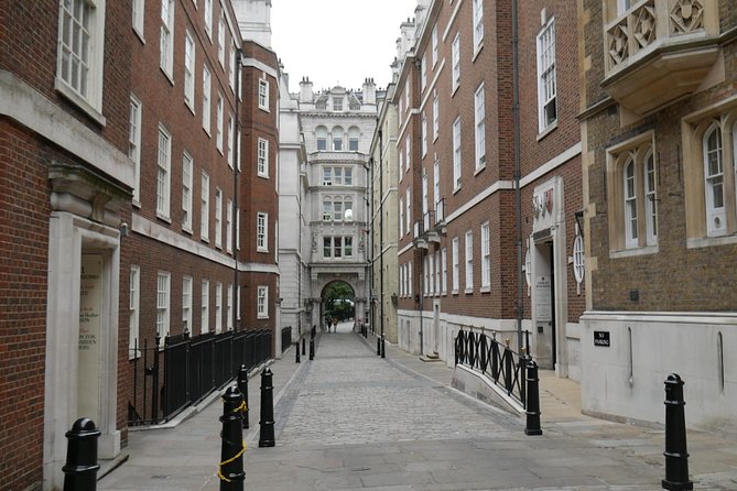 Bridget Jones Walking Tour of Locations - Practical Tips: Transit, Pace, and What to Bring