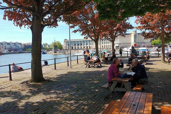 Bristol Harbourside Self-Guided Walking Tour - King Street to Welsh Back: canals, quays, and the living name of places