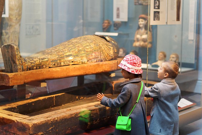 British Museum London Private Guided Tour - 3 hour - Meeting at Great Russell Street, then heading into the museum smart