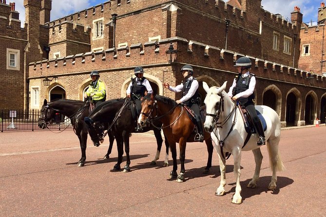 British Royalty Walking Tour & Visit the Tower of London - Whitehall and Downing Street: government history you can actually point at