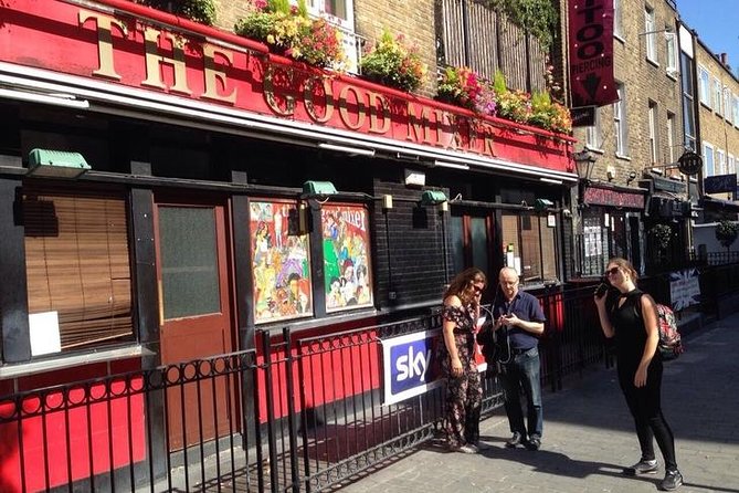 Britpop Camden: A Self-Guided Audio Tour in London - How the GPS audio tour actually feels in your hands
