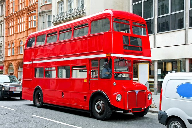 Buckingham Palace and Vintage Bus Tour of London - Westminster Abbey, the quick photo stop that still helps