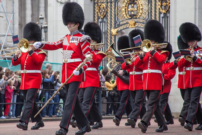 Buckingham Palace, Changing of the Guard & Thames Boat Ride - Key highlights to know before you go