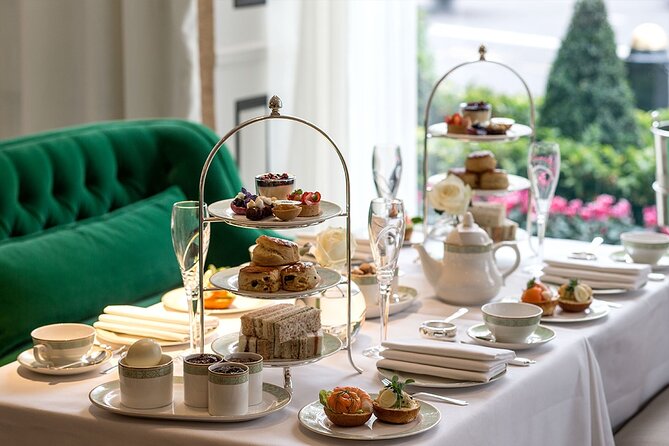 Buckingham Palace, St James Palace & Tea at Kensington Palace - Green Park to St James’s: how the walk beats the big crowds