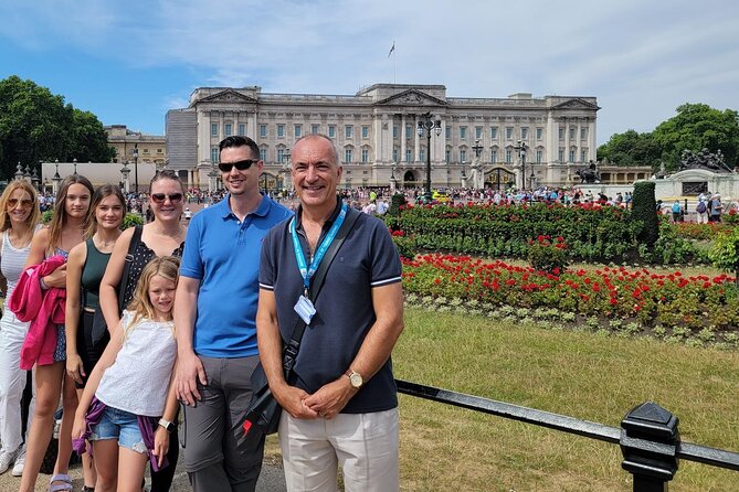 Buckingham Palace: Walking Tour with Entry & Audio Guide - Price and value: when $92 adds up, and when it might not