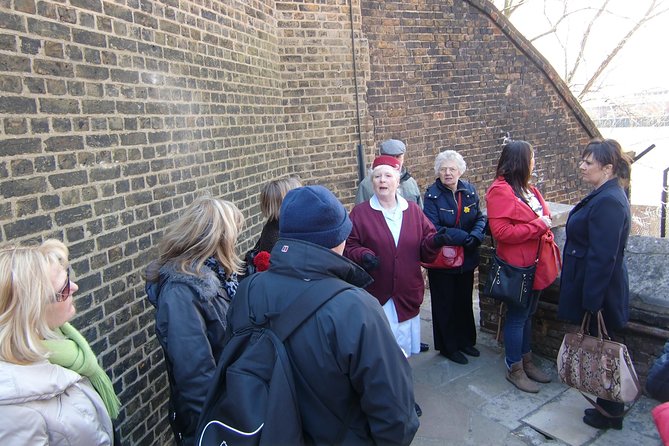Call the Midwife Location Tour in Chatham - Practical tips for the walk at Chatham Dockyard