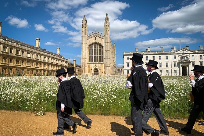 Cambridge University With Alumni: Optional Kings College Entrance - Tips so your photos and knees both survive