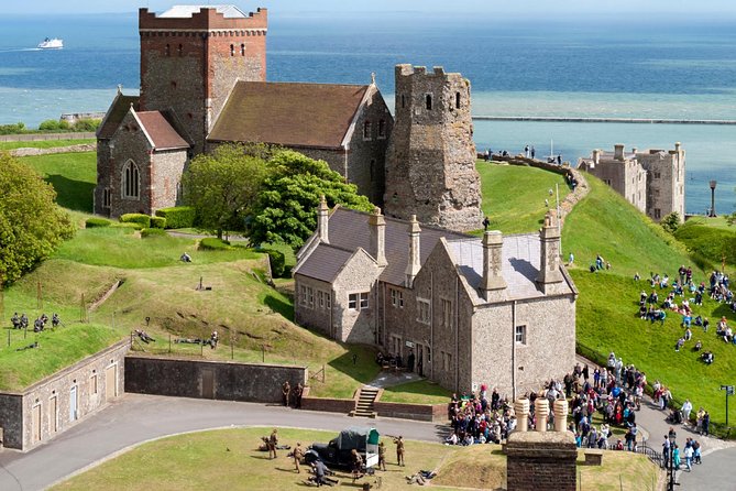 Canterbury Cathedral, Dover Castle & White Cliffs Guided Day Tour from London - The Coach, the Group Size, and the Pace of the Day