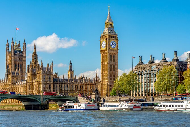 Changing of Guards, Big Ben, Tower of London, Beefeaters & Cruise - Buckingham Palace passing stop, and how your guide makes it click