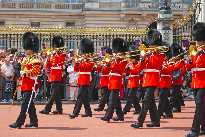 Changing of the Guard & Royal Food Tour with 15+ Tastings - Key highlights you should care about