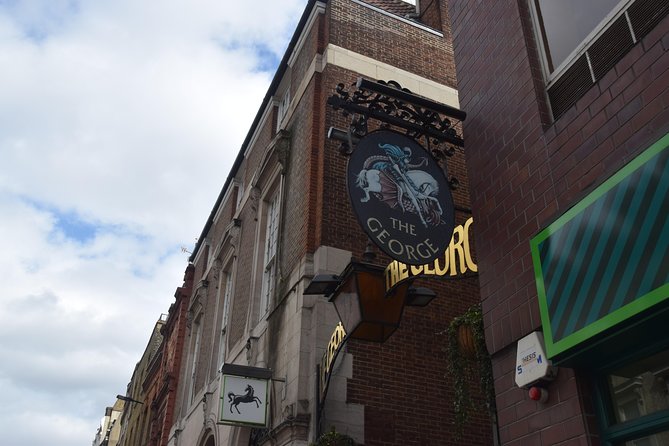 Charles Dickens London Walking Tour - Stop 1, Westminster Abbey and Dickens’ timeline