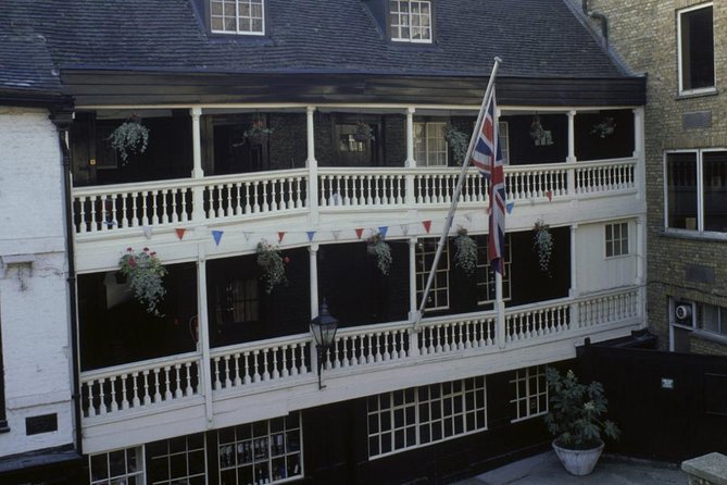 Charles Dickens Private Walking Tour - The route starts at Borough High Street: getting oriented fast