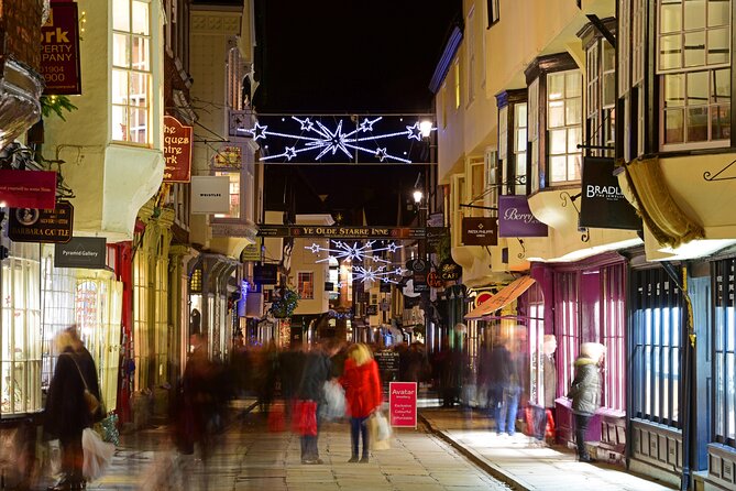 Christmas Guided Walking Tour in York - Theatre Royal and Dickens: how Victorian Christmas got shaped