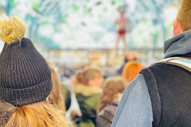 Christmas Lights and Markets Guided Walking Tour with Mulled Wine - Meeting Point, Timing, and What to Wear