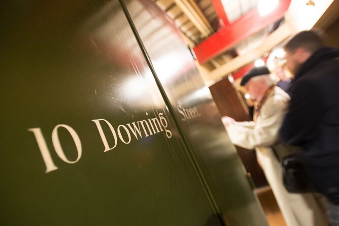 Churchill War Rooms "Behind The Glass" and Private Car Tour - How Long It Takes and How to Plan Your Timing