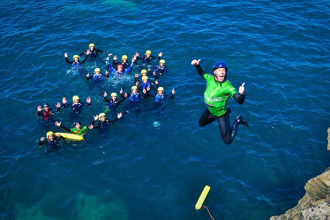 Coasteering Experience in Newquay - Why Towan Beach is the smart starting point