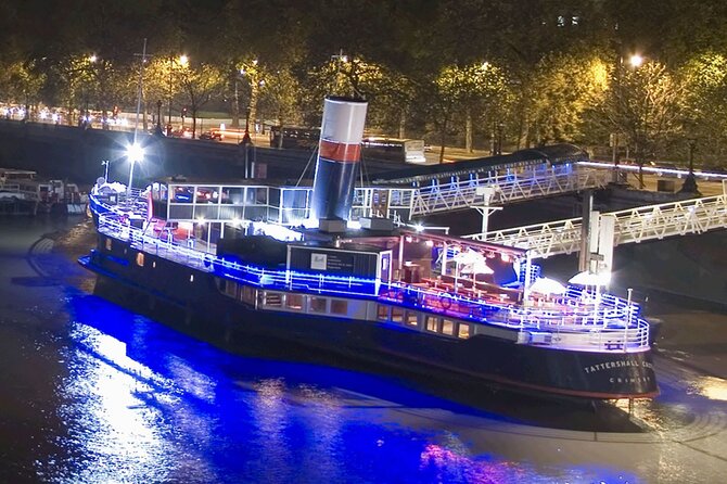 Comedy Night on The River Thames - Doors at 7pm, show at 8pm: timing that makes or breaks the experience