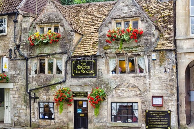 Cotswolds Countryside Tour by Coach: Villages, Views, and Lunch - Coach Check-In at Golden Tours: Getting Started Without Losing Time
