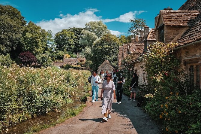 Cotswolds Day Trip from London with Optional Village Lunch - The Swan Hotel Lunch Upgrade: Comfort Food, Real Pub Setting