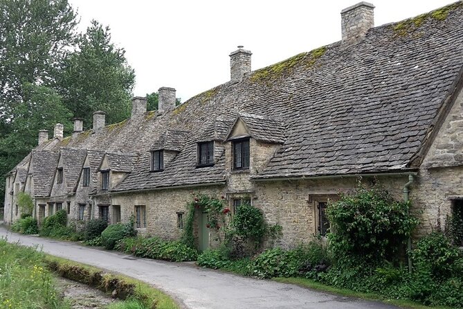 Cotswolds in a Day Tour from Moreton-in-Marsh / Stratford-on-Avon - A full Cotswolds day in about 7 hours, with time to actually look