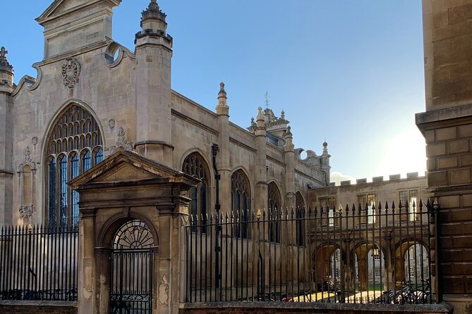 Creepy Cambridge - Cambridge's Most Entertaining Ghost Walk - Guides Make the Difference: Humor, Story Style, and Real Chat Energy