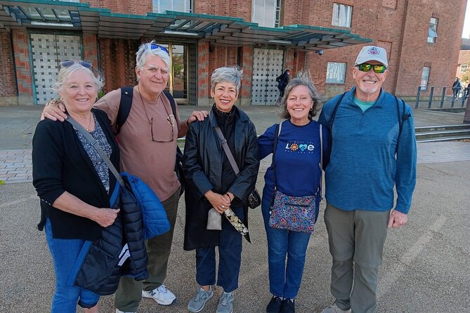 Daily Stratford Upon Avon Town Walking Tour with Local Guide - Meeting at the Gower Memorial, Where Stratford’s Origins Get Visual